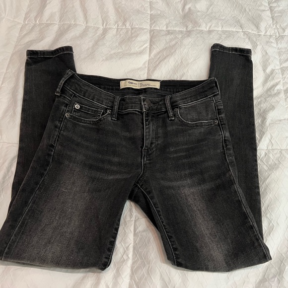 Gap - True Skinny Jeans - Size 25P - Picture 2 of 8